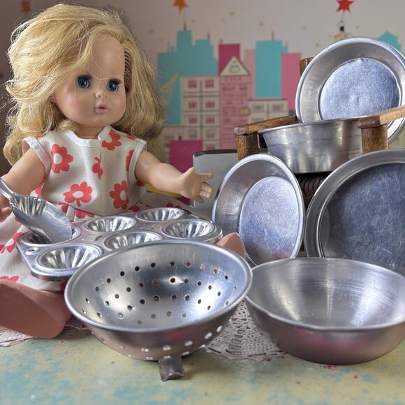 Vintage 1960s Toy Aluminum Bakeware Set | Muffin Tin, Colander & Pans | Mid Cent - Picture 6 of 12